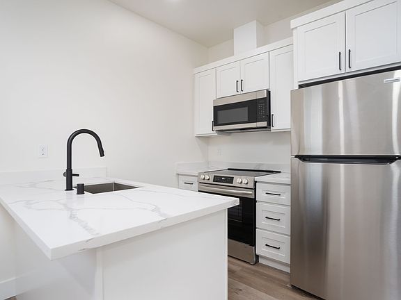 5th image of 1619 E 32nd St #F