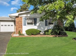 53 Watkins Rd, Brick, NJ 08724