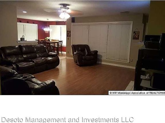 4th image of 407 Northwood Hills Dr