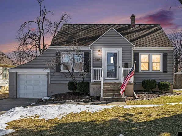 415 S Jackson St, Papillion, NE 68046