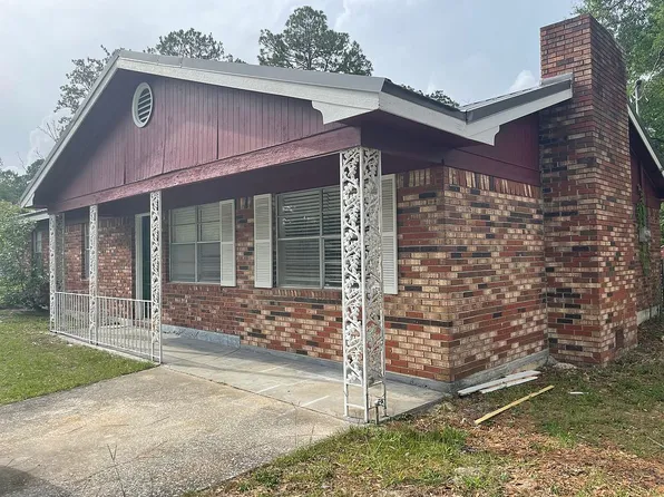 111 Lynton Rd, Jesup, GA 31546