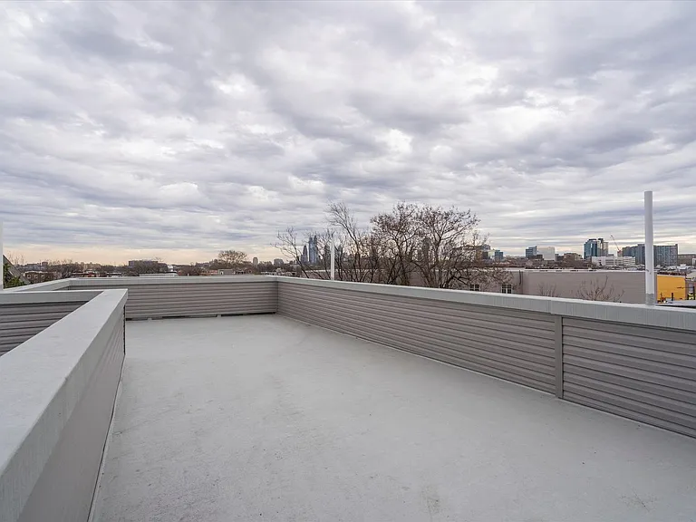 717 N 41st St — Photo 11