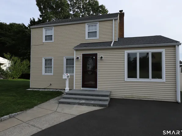 2701 Old Town Road, Bridgeport, CT 06606