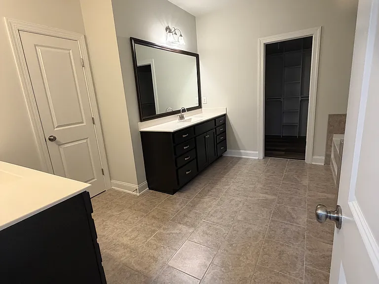 1025 Bellewood Park Dr — Photo 11