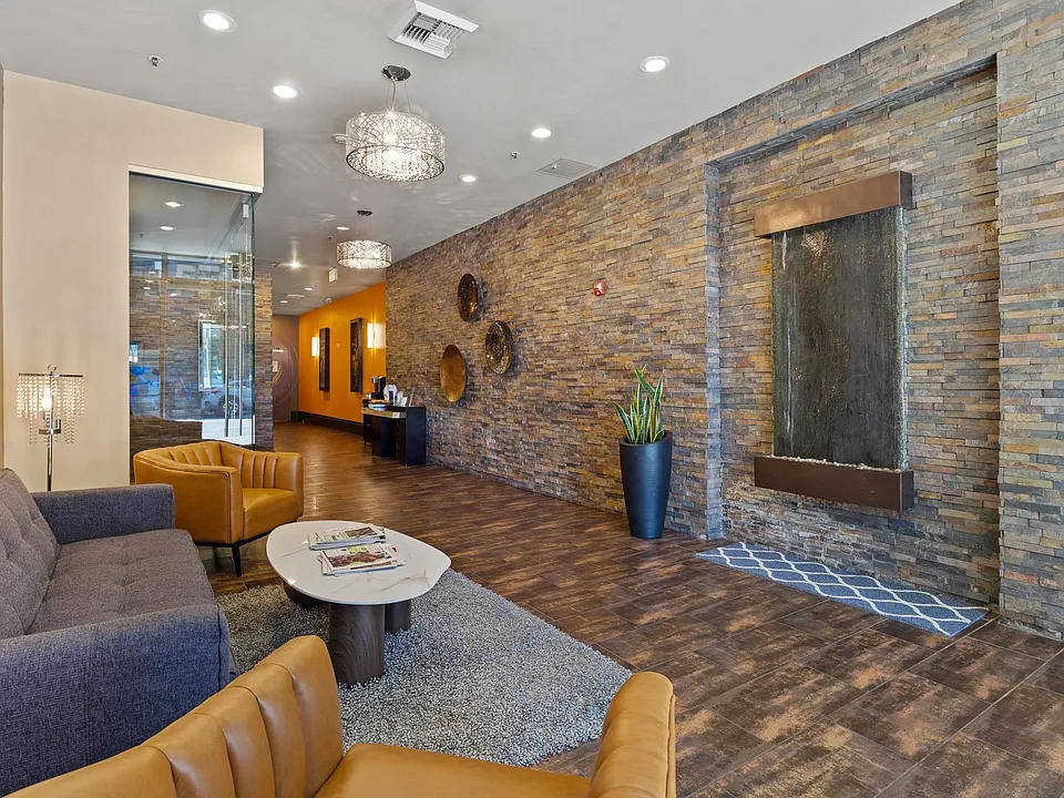 Evolve Apartments
