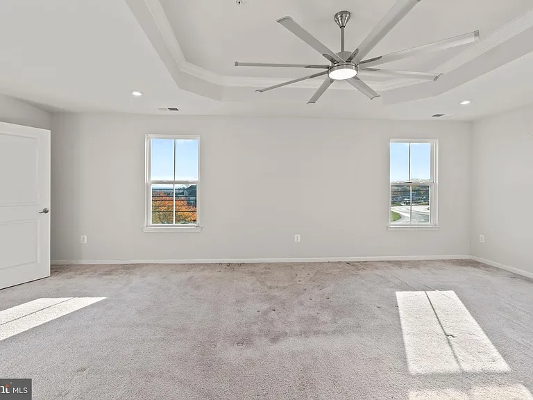 311 Sunrise Ct — Photo 42