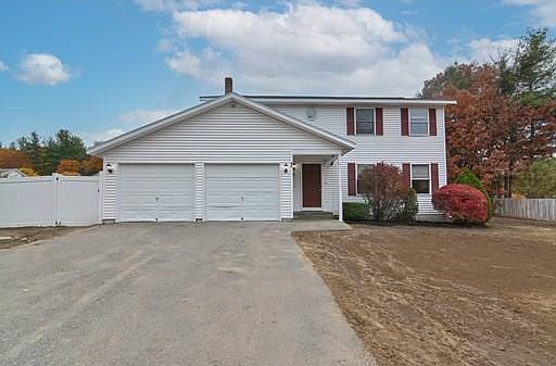 1st image of 92 Loiselle Ave