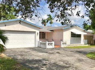 5423 Johnson St, Hollywood, FL 33021