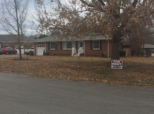 2800 Day Cir SW, Huntsville, AL 35801