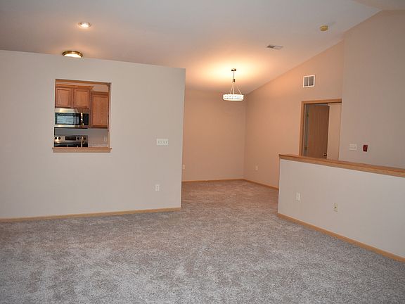 5th image of 1513 92nd St Unit 51