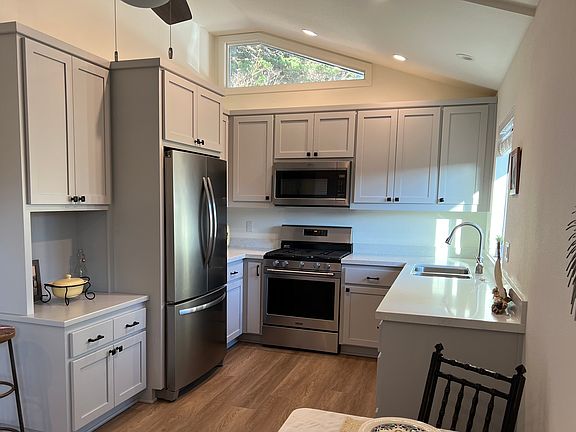 5th image of 6360 Moonstone Beach Dr #B