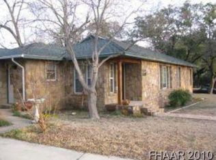 207 S Howe St, Lampasas, TX 76550