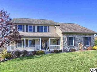 417 Hemlock Dr, New Cumberland, PA 17070