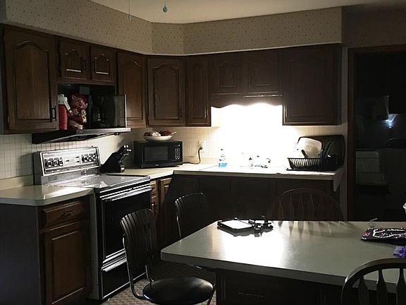 4th image of 41814 Earlene Ct
