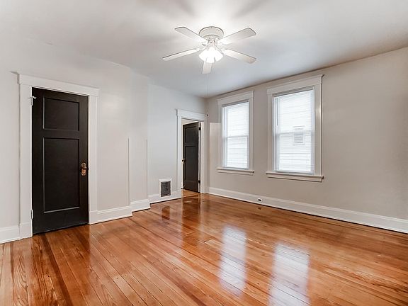 5th image of 218 Jackson Ave #1 & 2