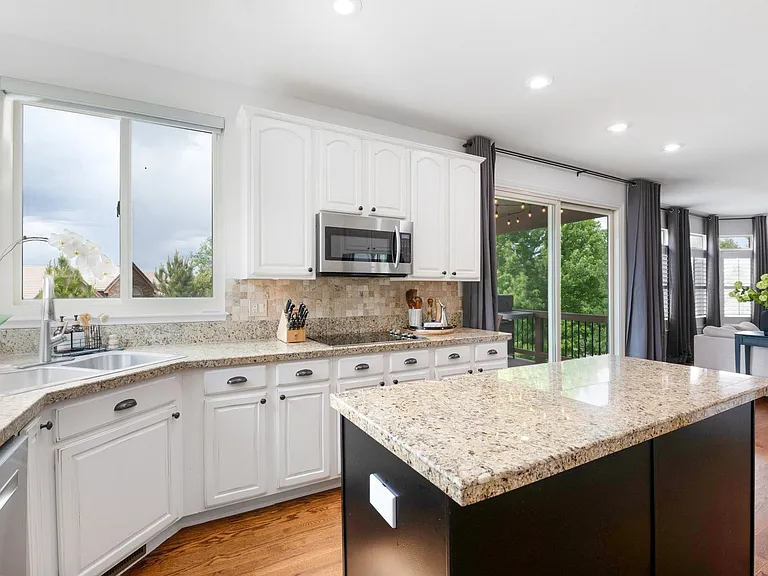 1411 Fieldwood Ct — Photo 18