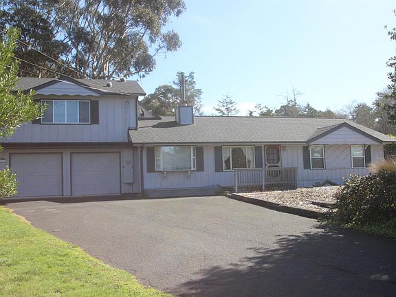 4th image of 24901 Ward Ave