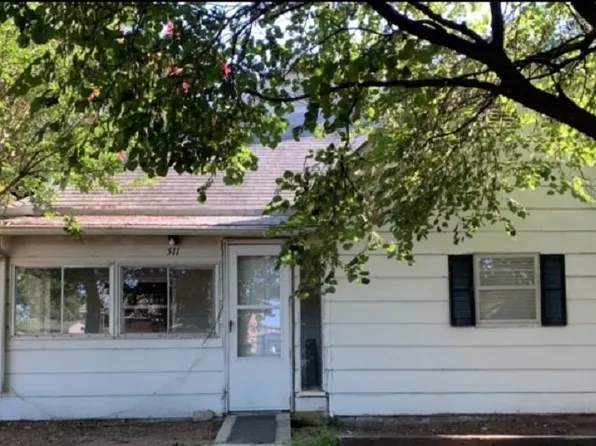 511 Grant St, Agra, OK 74824