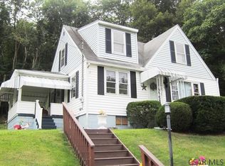 201 Sauers Ave, Johnstown, PA 15906
