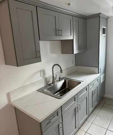 3rd image of 3239 Andrita St #6