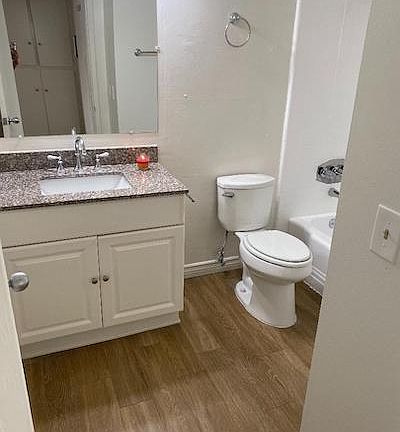 3rd image of 12633 Pioneer Blvd APT 11