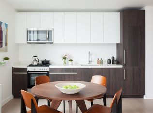 28-30 Jackson Ave #42E, Long Island City, NY 11101