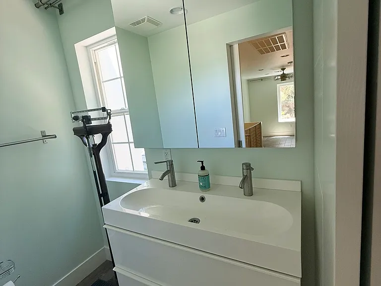 Upstairs bathroom.