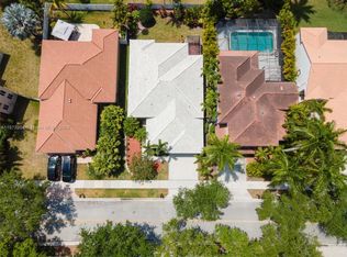 1210 Camellia Cir, Weston, FL 33326