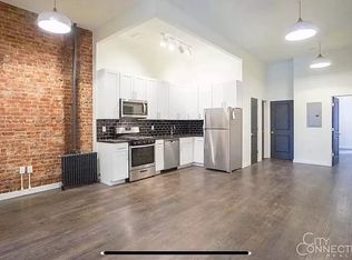 228 E 10th St APT 2, New York, NY 10003