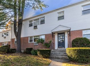 230 Cherry Hill Dr UNIT 1A, Bridgeport, CT 06606
