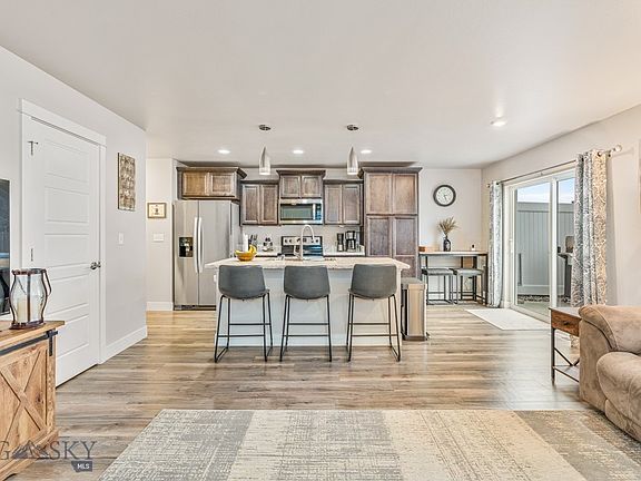 5th image of 2306 Gleneagles Blvd