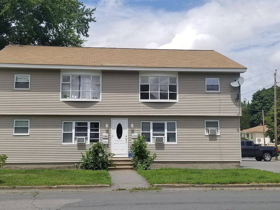1st image of 3 Paris St
