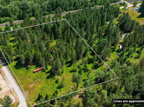 12726 N Boyer Rd, Sandpoint, ID 83864