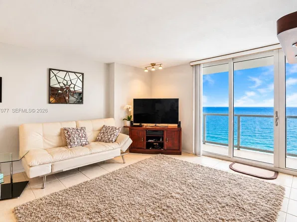 209 N Fort Lauderdale Beach Blvd, Fort Lauderdale, FL