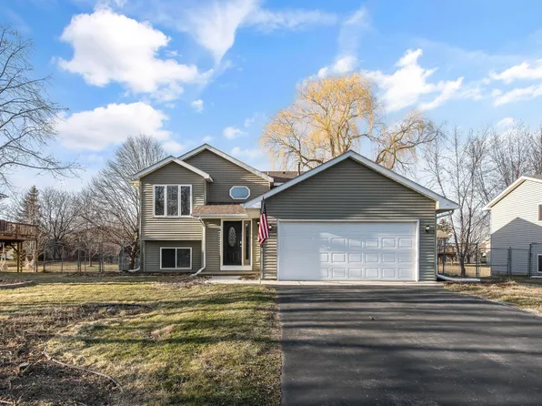 6090 146th St N, Hugo, MN 55038