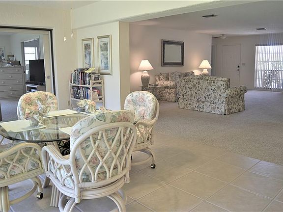 4th image of 7105 Fairway Bend Cir