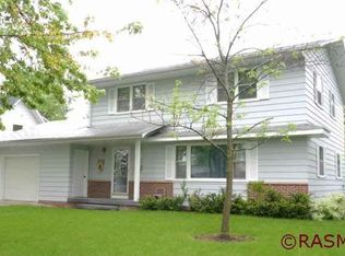 808 Swift St, Saint Peter, MN 56082