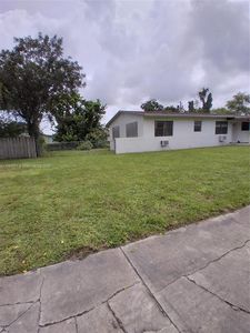 920 NE 173rd St, Miami, FL, 33162