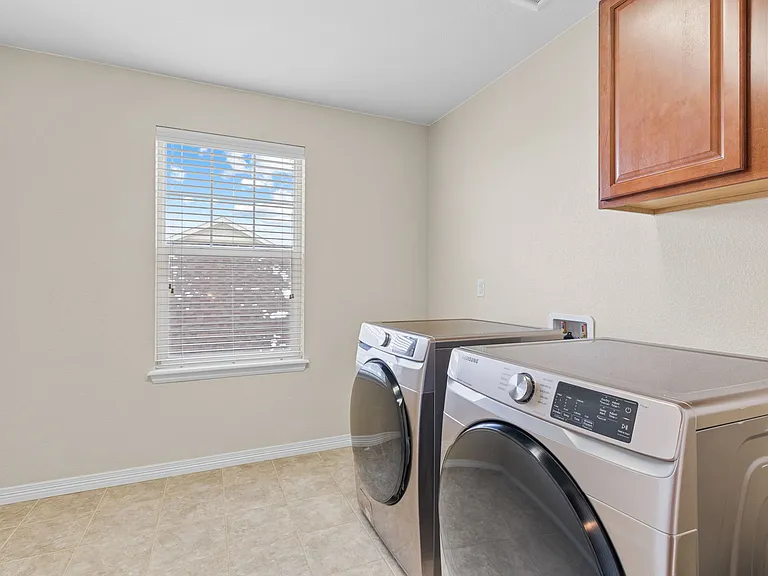 22898 E Saratoga Pl — Photo 43