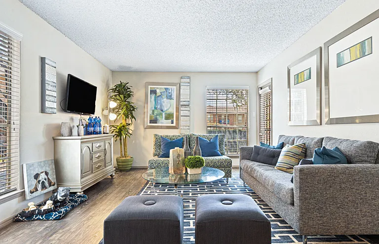 Parc Plaza Apartments — Photo 34