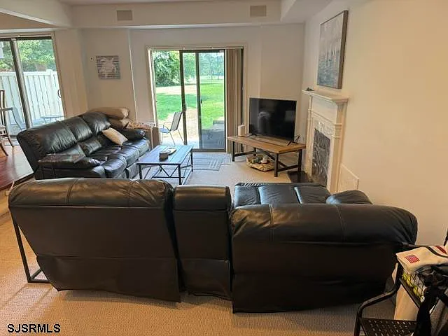 57 Greate Bay Dr — Photo 2