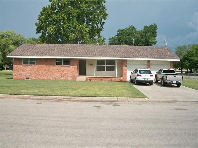 1st image of 908 Rock St