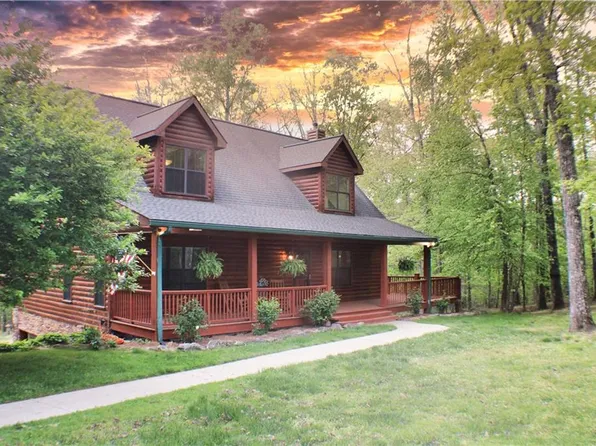 124 S Stewart Ln, Rising Fawn, GA 30738