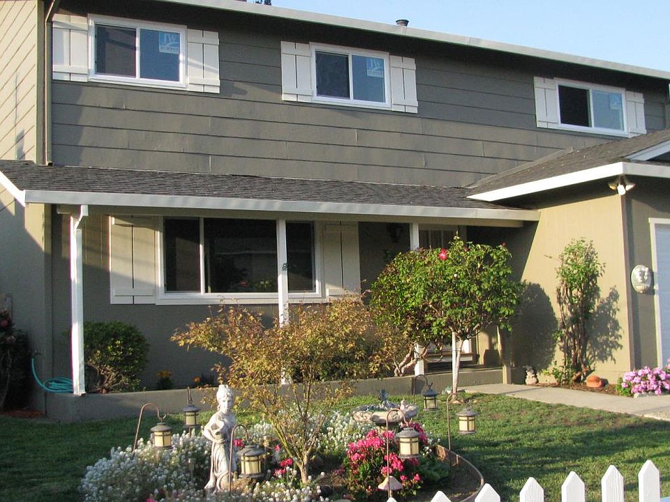1st image of 3355 Malibu Dr