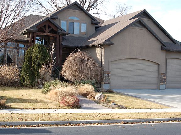 3rd image of 11278 S Via Bonito Dr