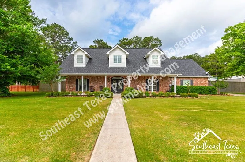 4 bed, 2.5 bath, 2697 sqft, $3,150 — Photo 1