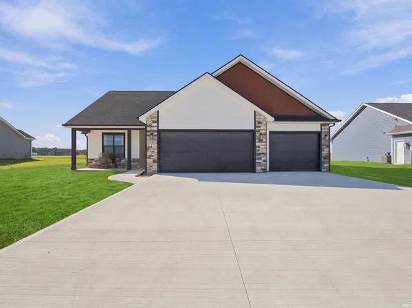 1545 N Noyer Rd, Fort Wayne, IN 46818