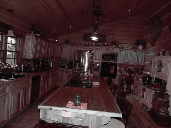 3006 McGlone Crk, Olive Hill, KY 41164