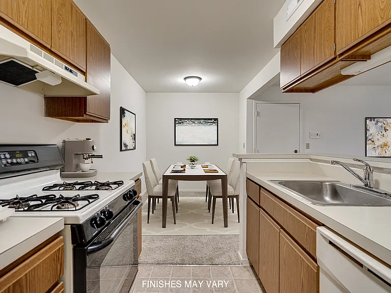 Windemere Apartments — Photo 23
