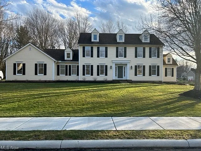 7600 Herrick Park Dr photo 1